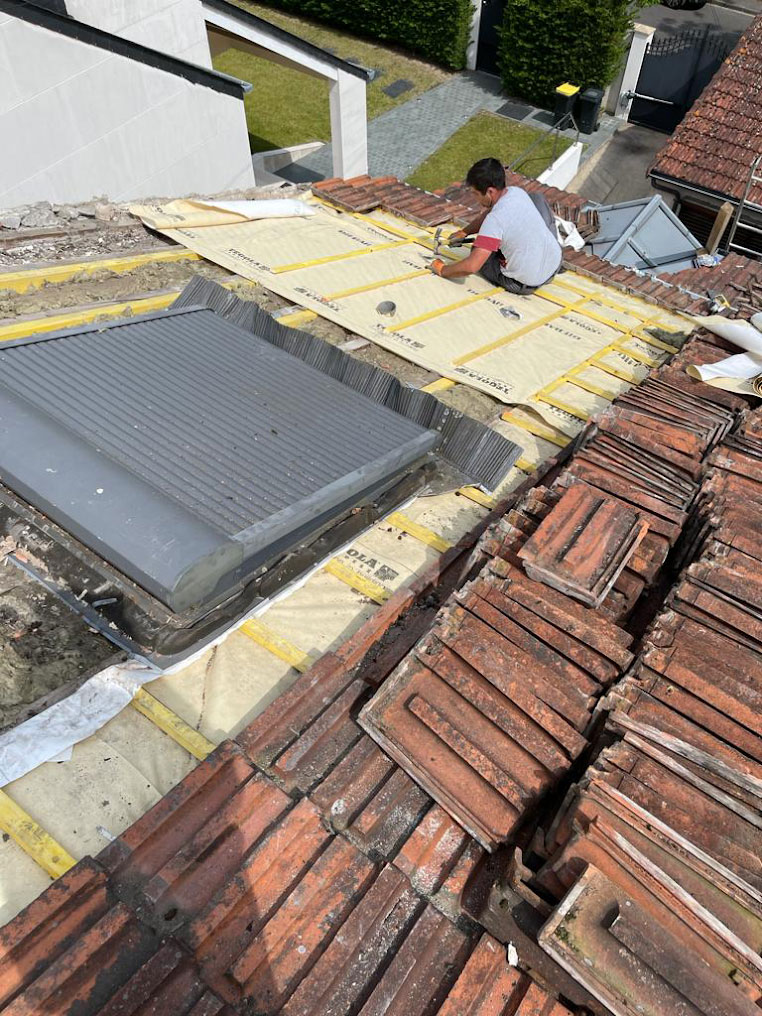 chantier de couverture maison à Clamart dans les Hauts de Seine